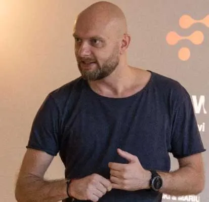 Mr. Grzegorz Krakowski